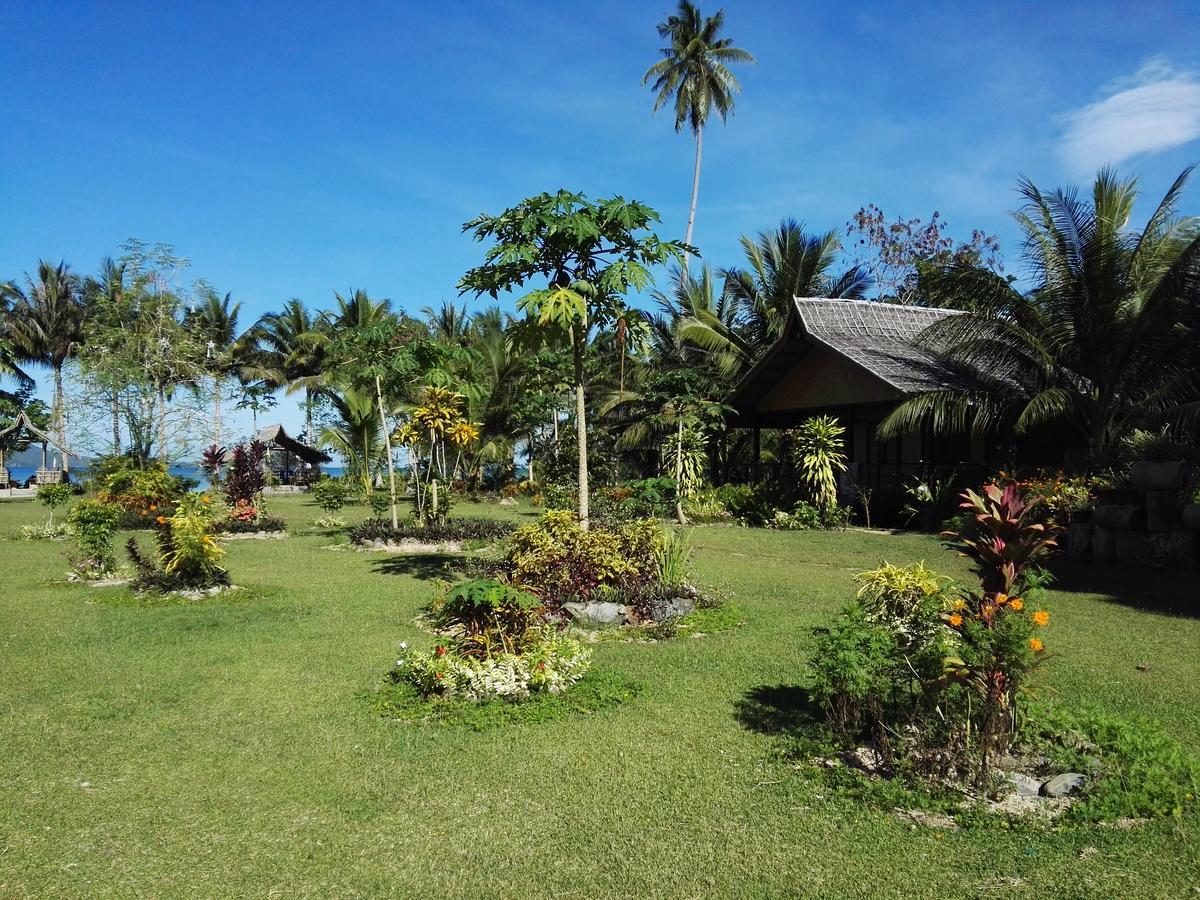 Kahamut-An Beach And Cottages Puerto Princesa Exterior photo