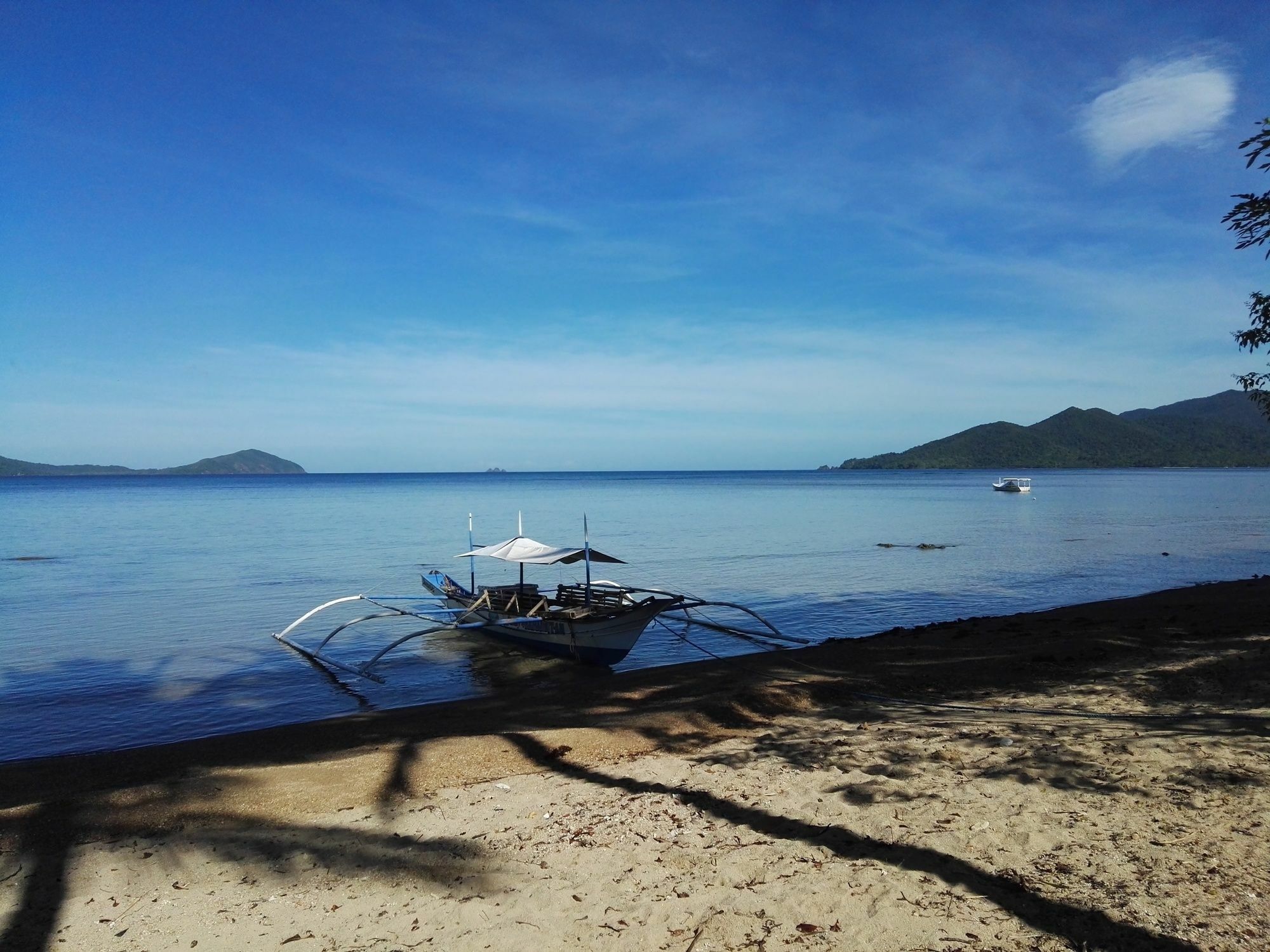 Kahamut-An Beach And Cottages Puerto Princesa Exterior photo